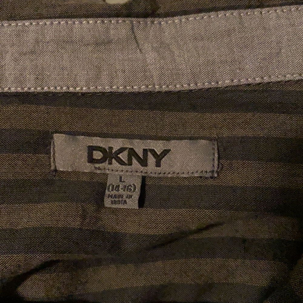 Shirts - Picture 3 of 3